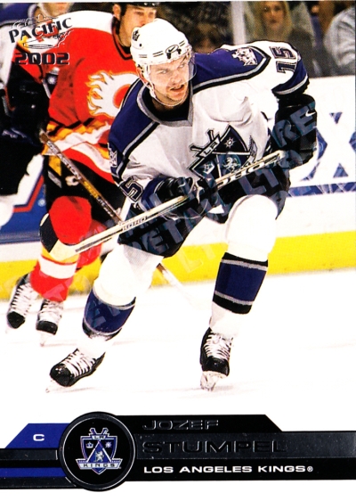 2001-02 Pacific #190 Jozef Stumpel Retail LTD